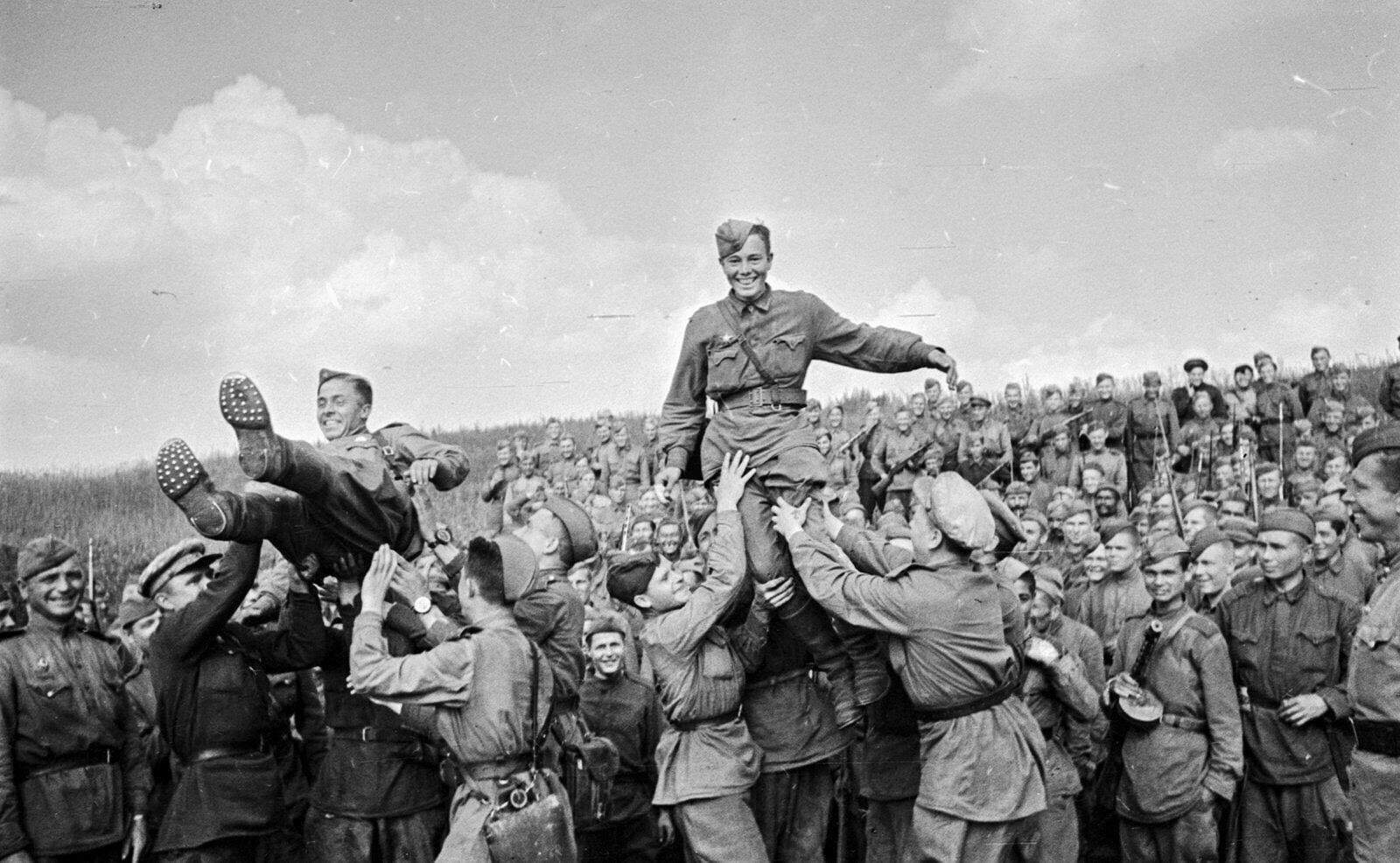 Оживить фото для Бессмертного полка